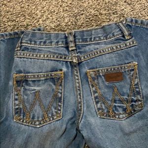 Boys size 5 slim wrangler jeans.